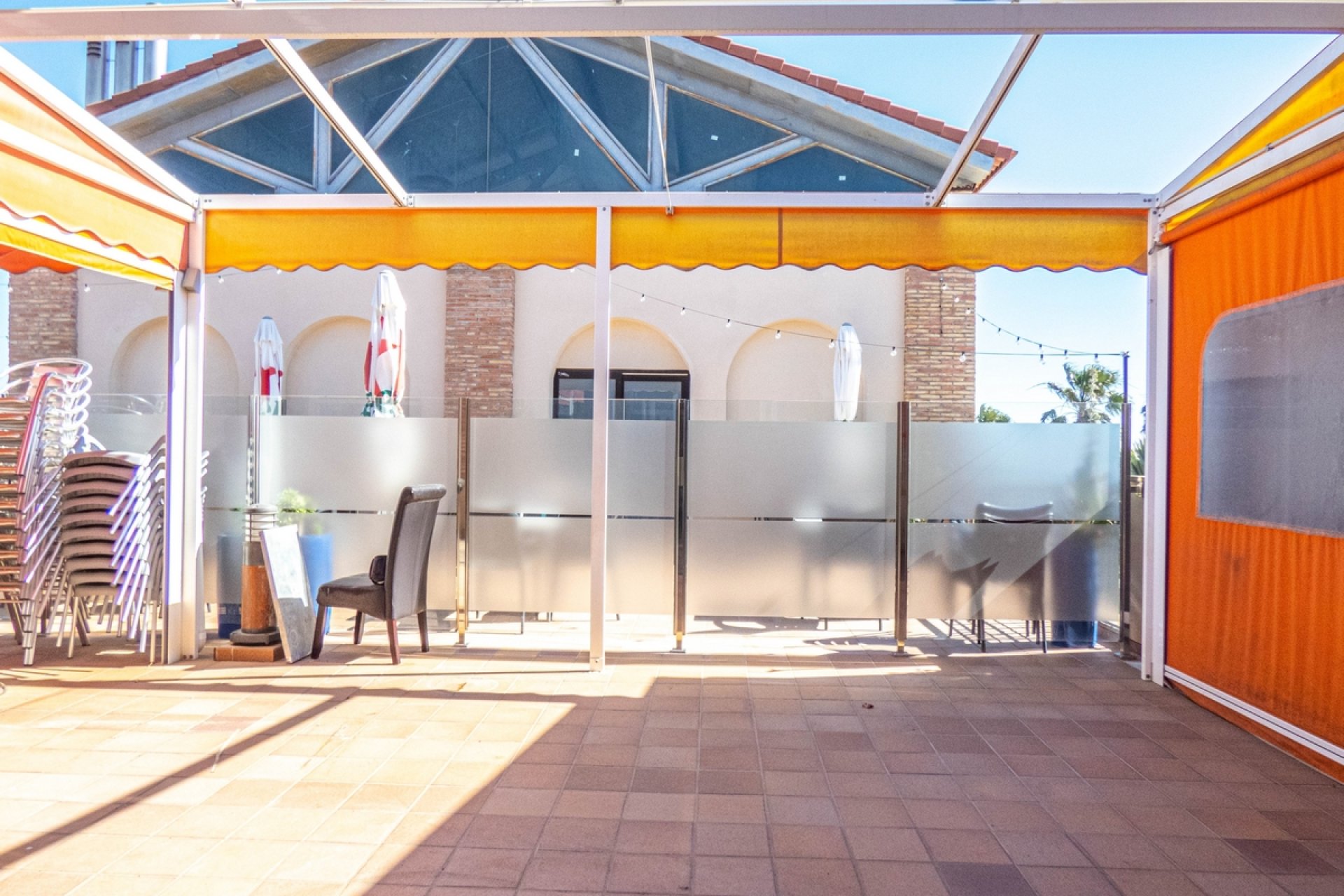 Reventa - Commercial - Algorfa