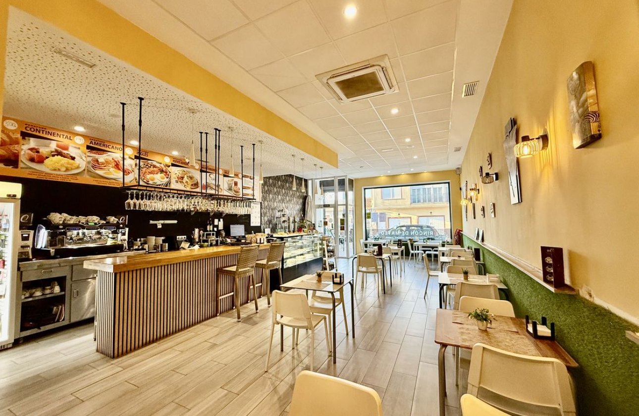 Reventa - Commercial - Benijofar