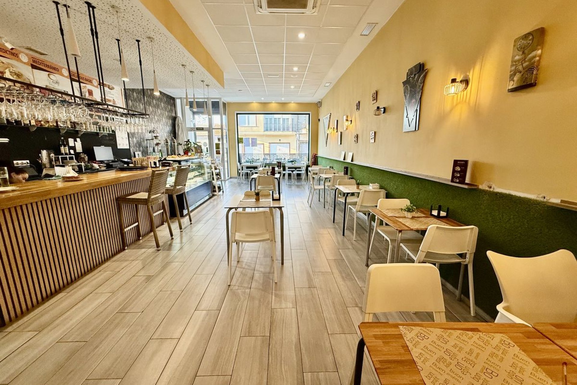 Reventa - Commercial - Benijofar