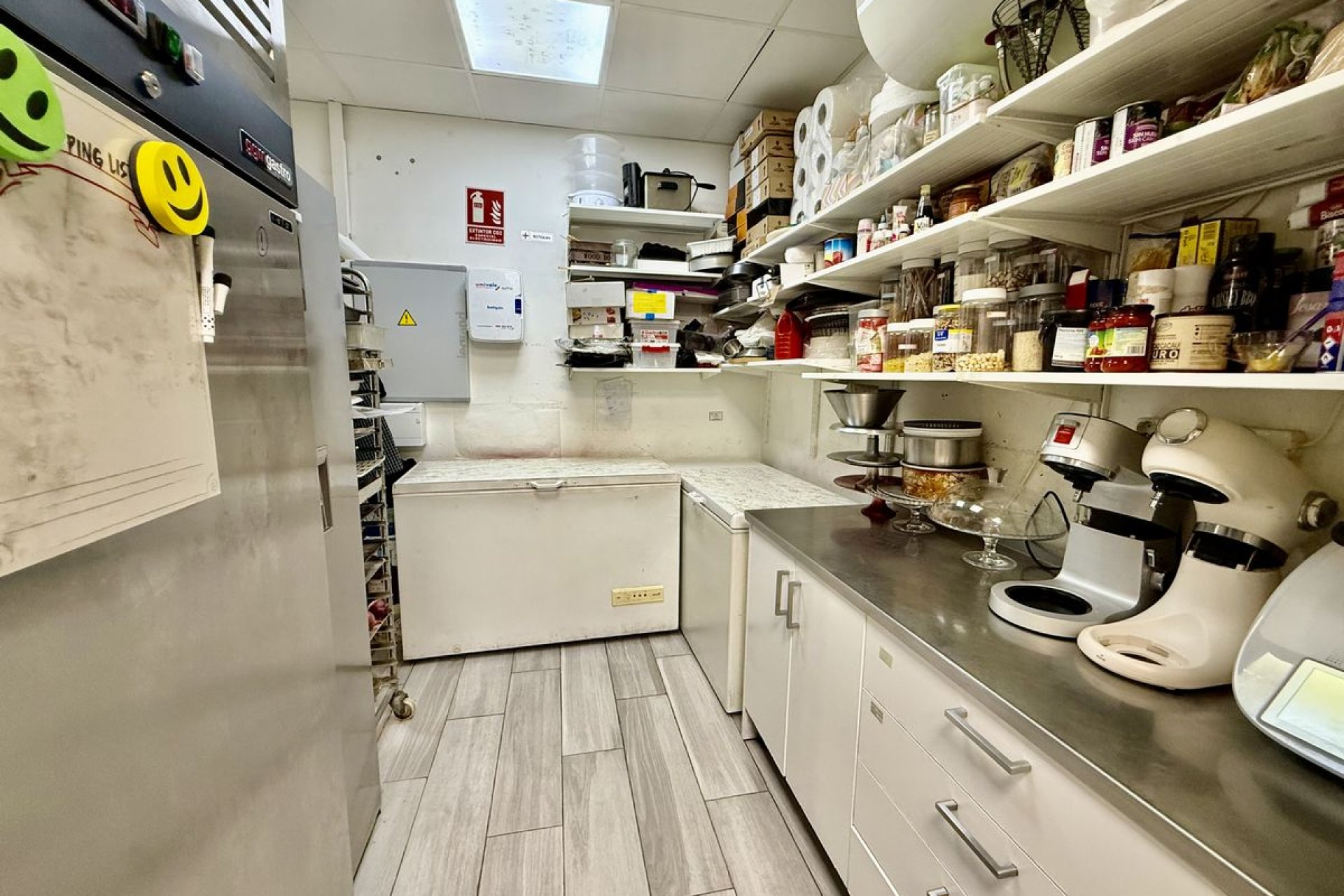 Reventa - Commercial - Benijofar