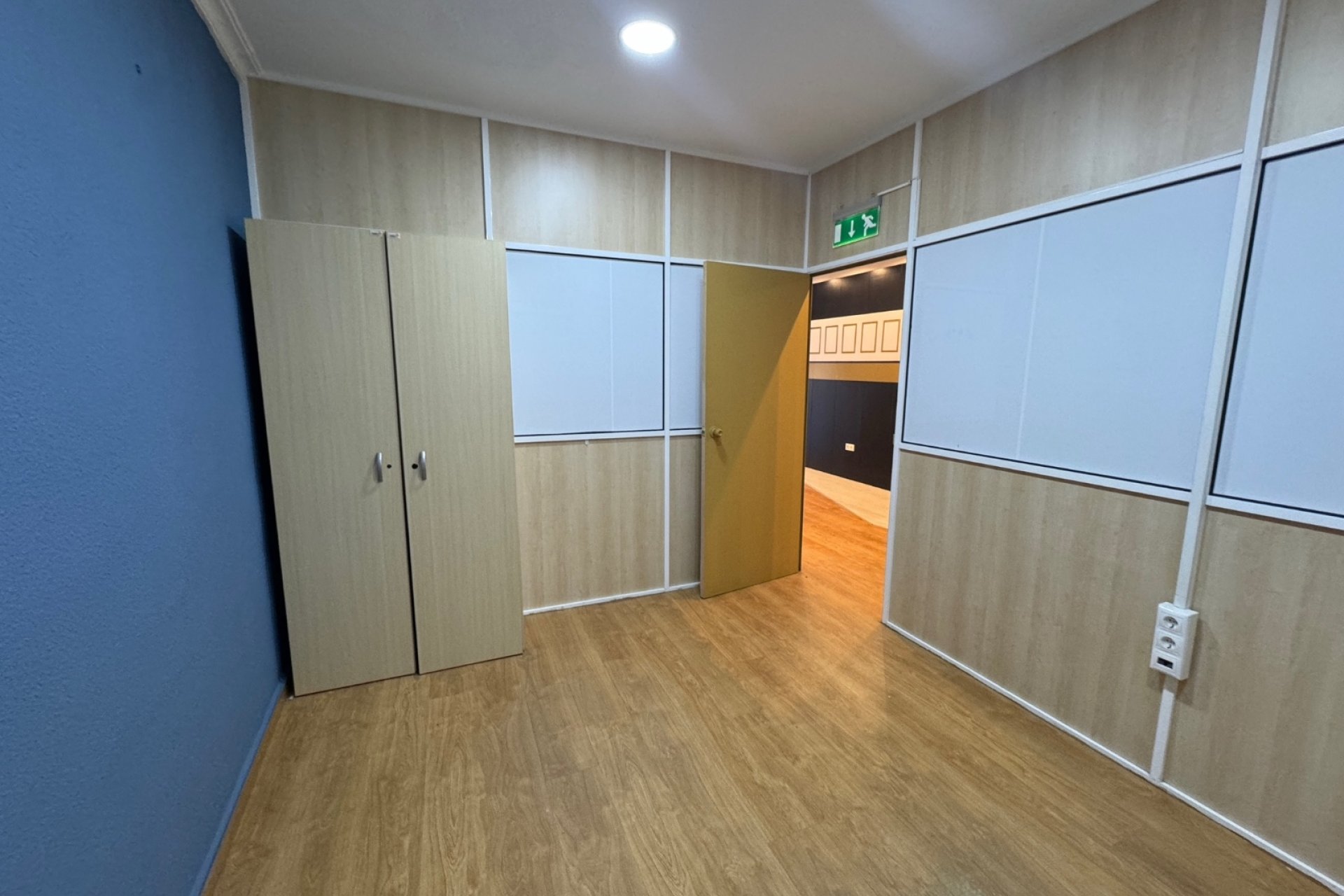 Reventa - Commercial - Guardamar del Segura