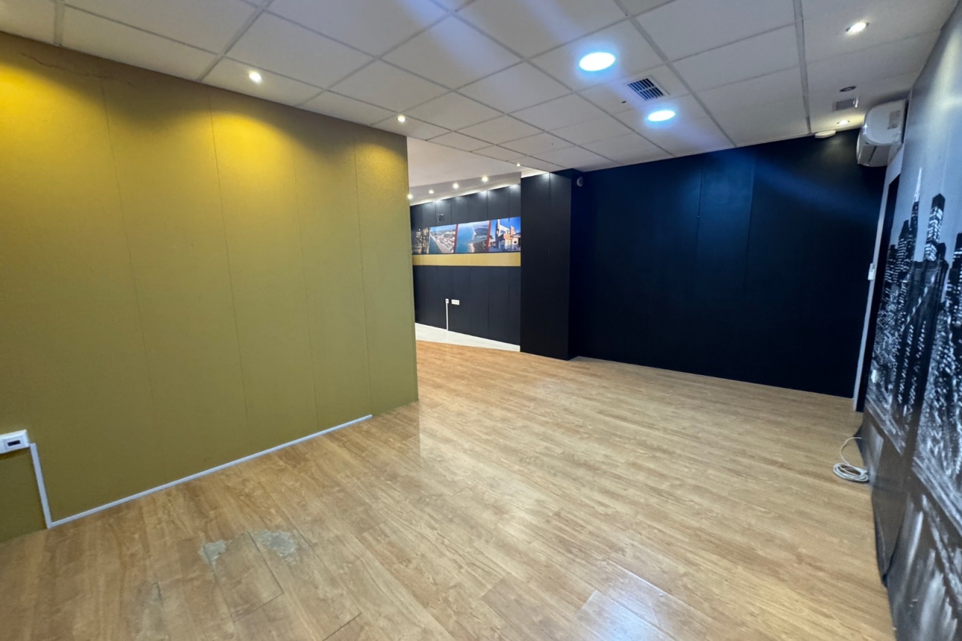 Reventa - Commercial - Guardamar del Segura