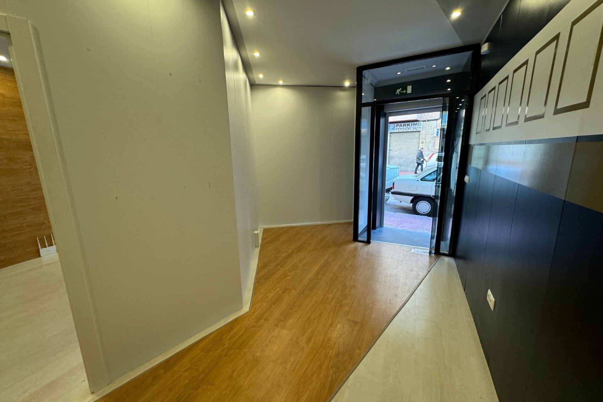 Reventa - Commercial - Guardamar del Segura