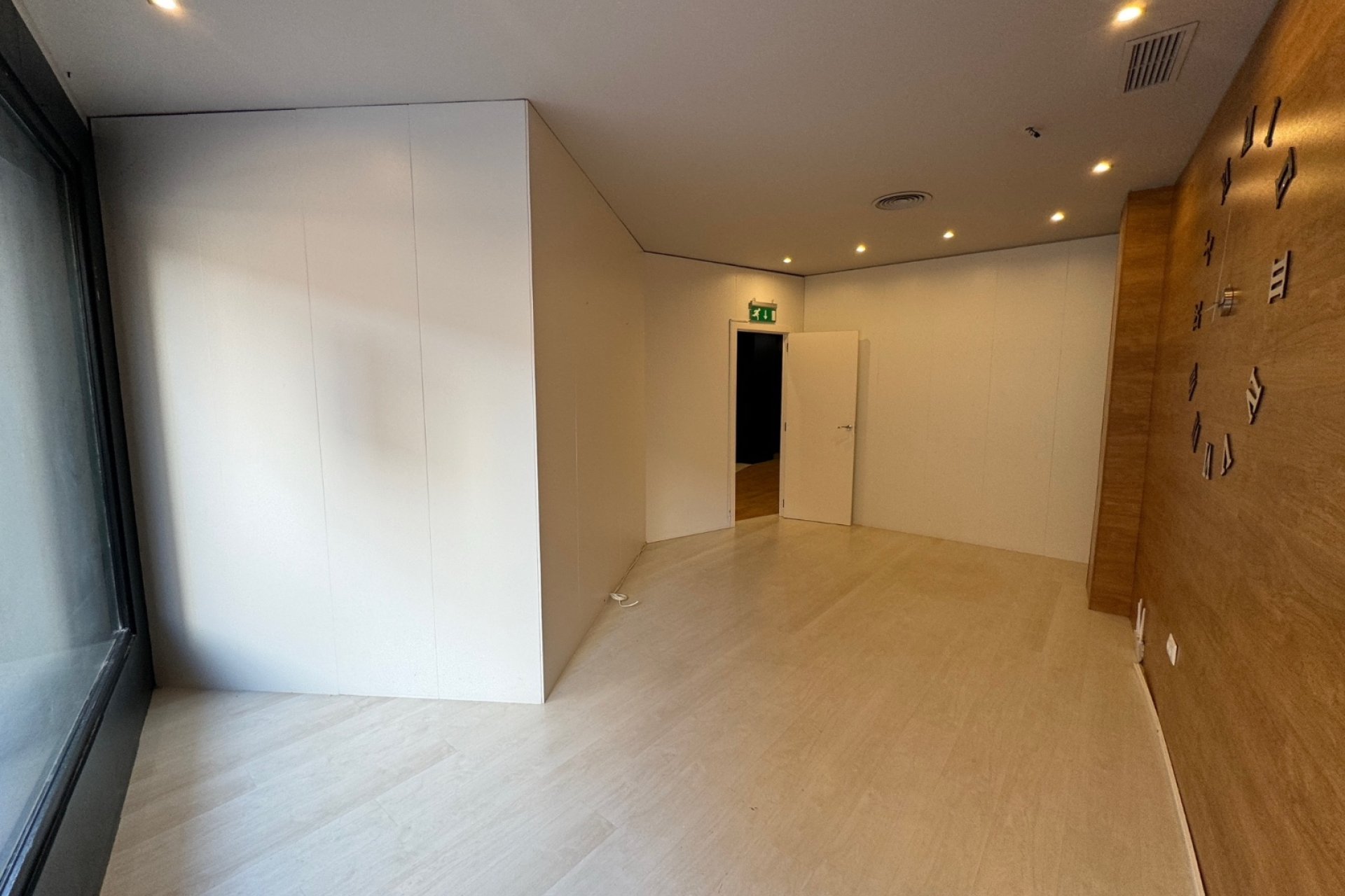 Reventa - Commercial - Guardamar del Segura