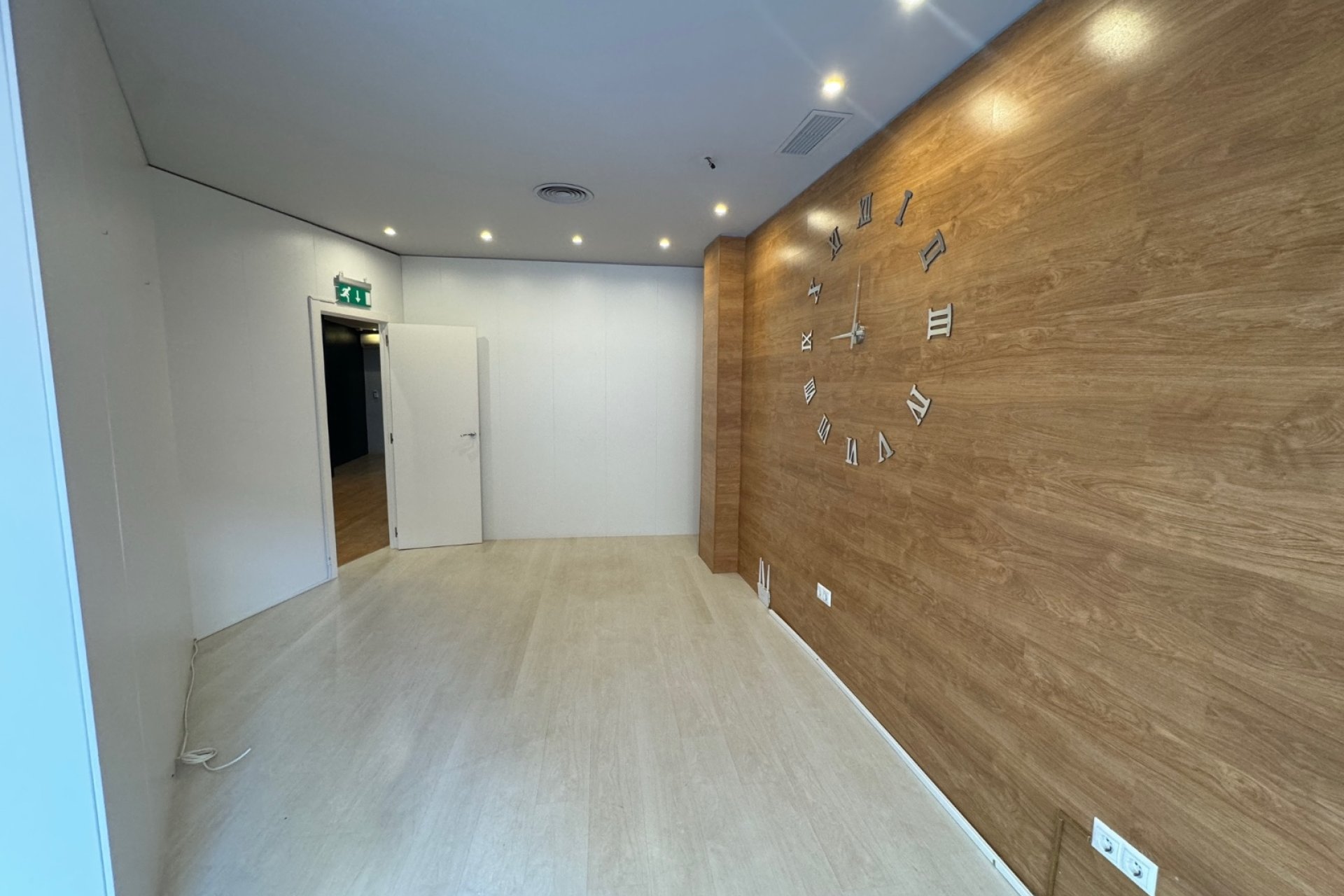 Reventa - Commercial - Guardamar del Segura