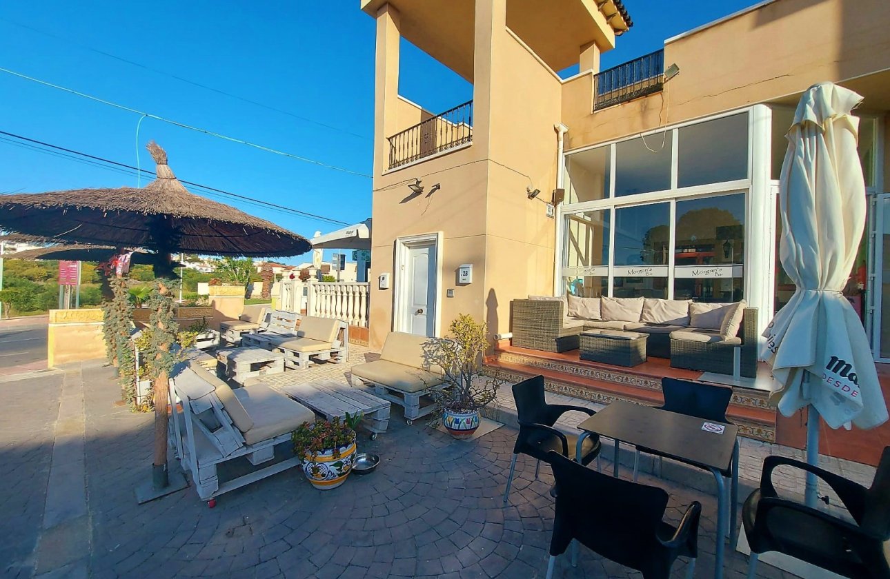 Reventa - Commercial - Orihuela Costa