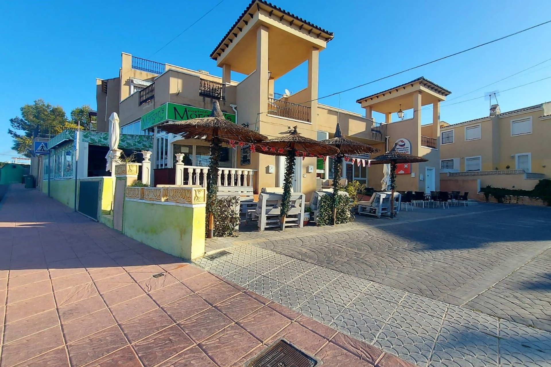 Reventa - Commercial - Orihuela Costa