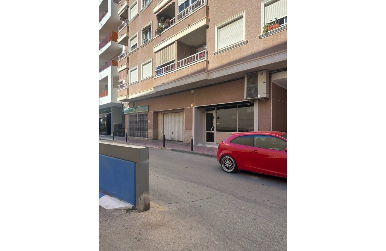 Reventa - Commercial - Torrevieja