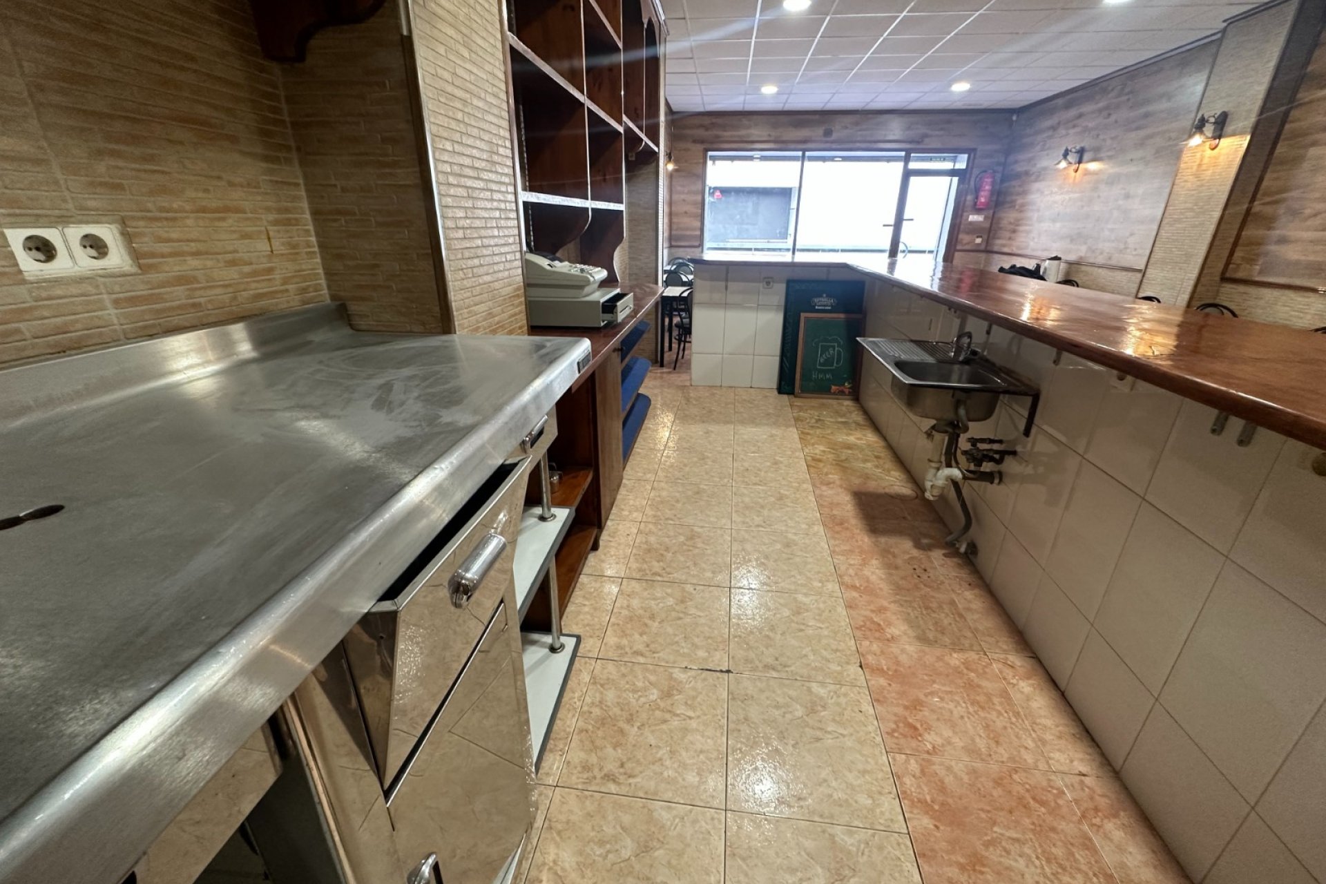 Reventa - Commercial - Torrevieja