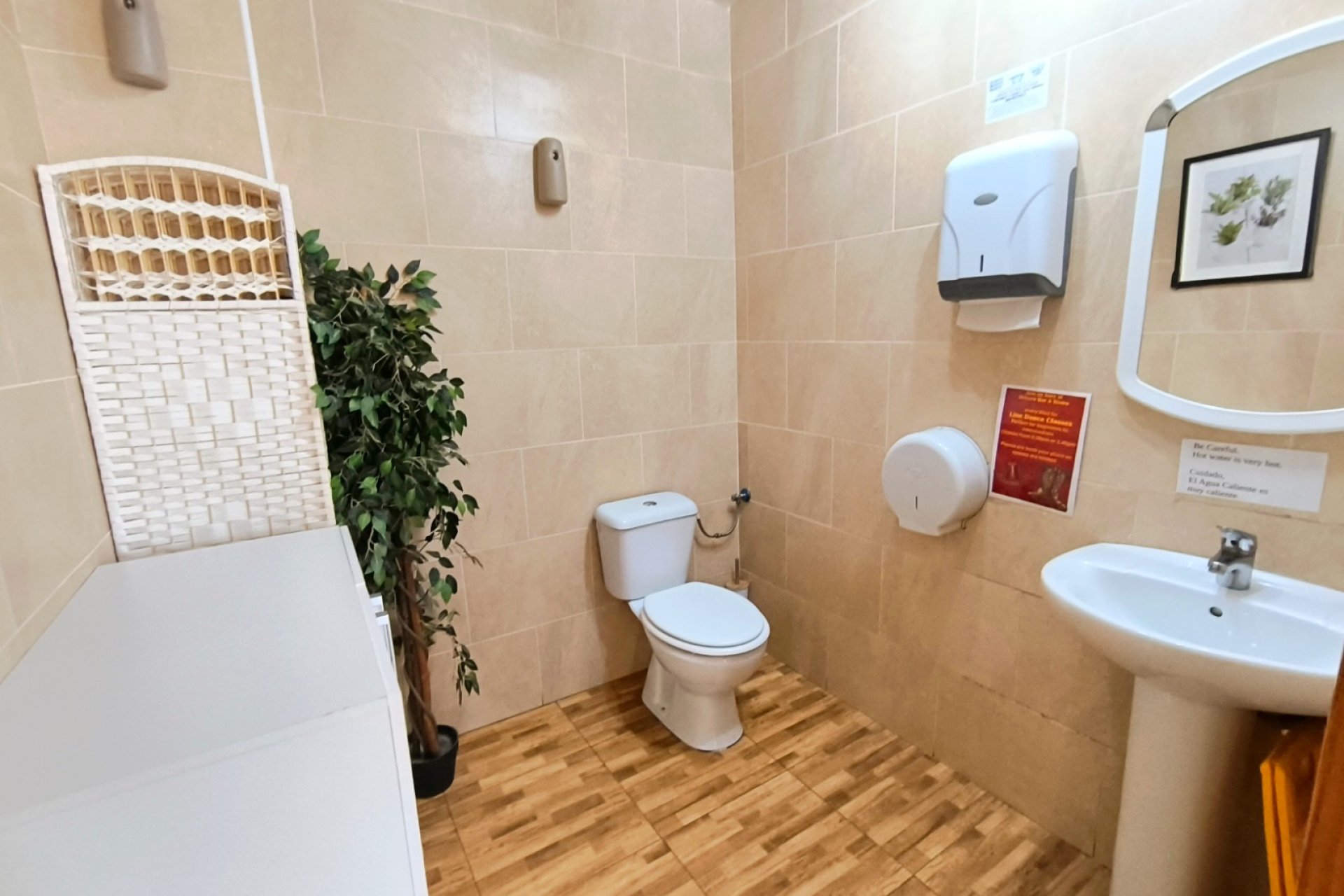 Reventa - Commercial - Villamartin