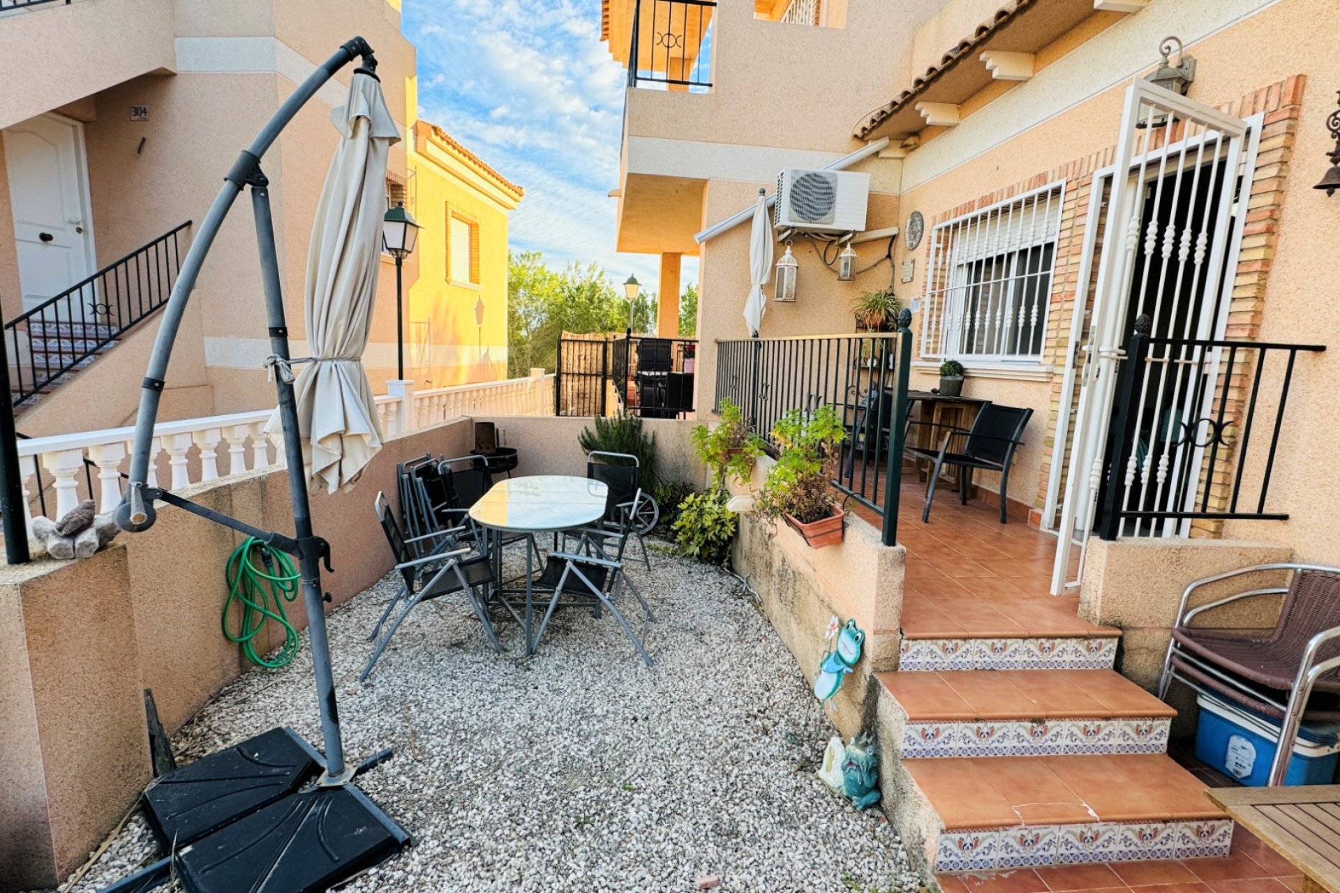 Reventa - Duplex - Algorfa