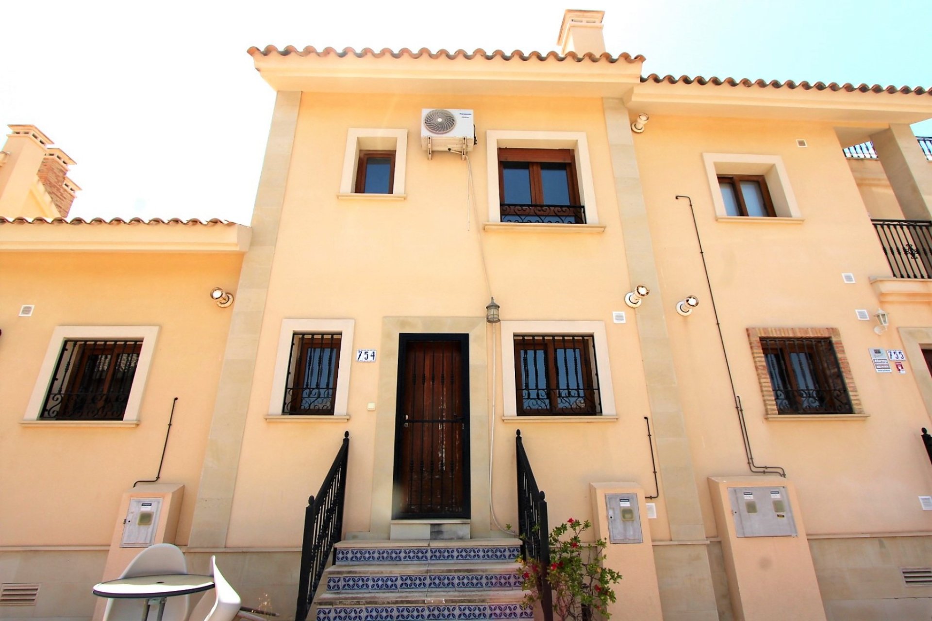 Reventa - Duplex - Algorfa