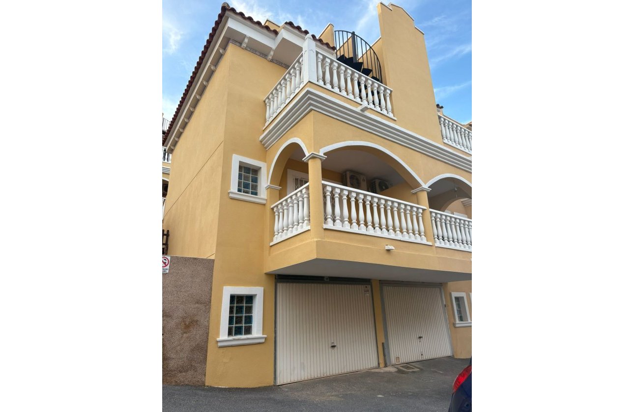 Reventa - Duplex - Algorfa