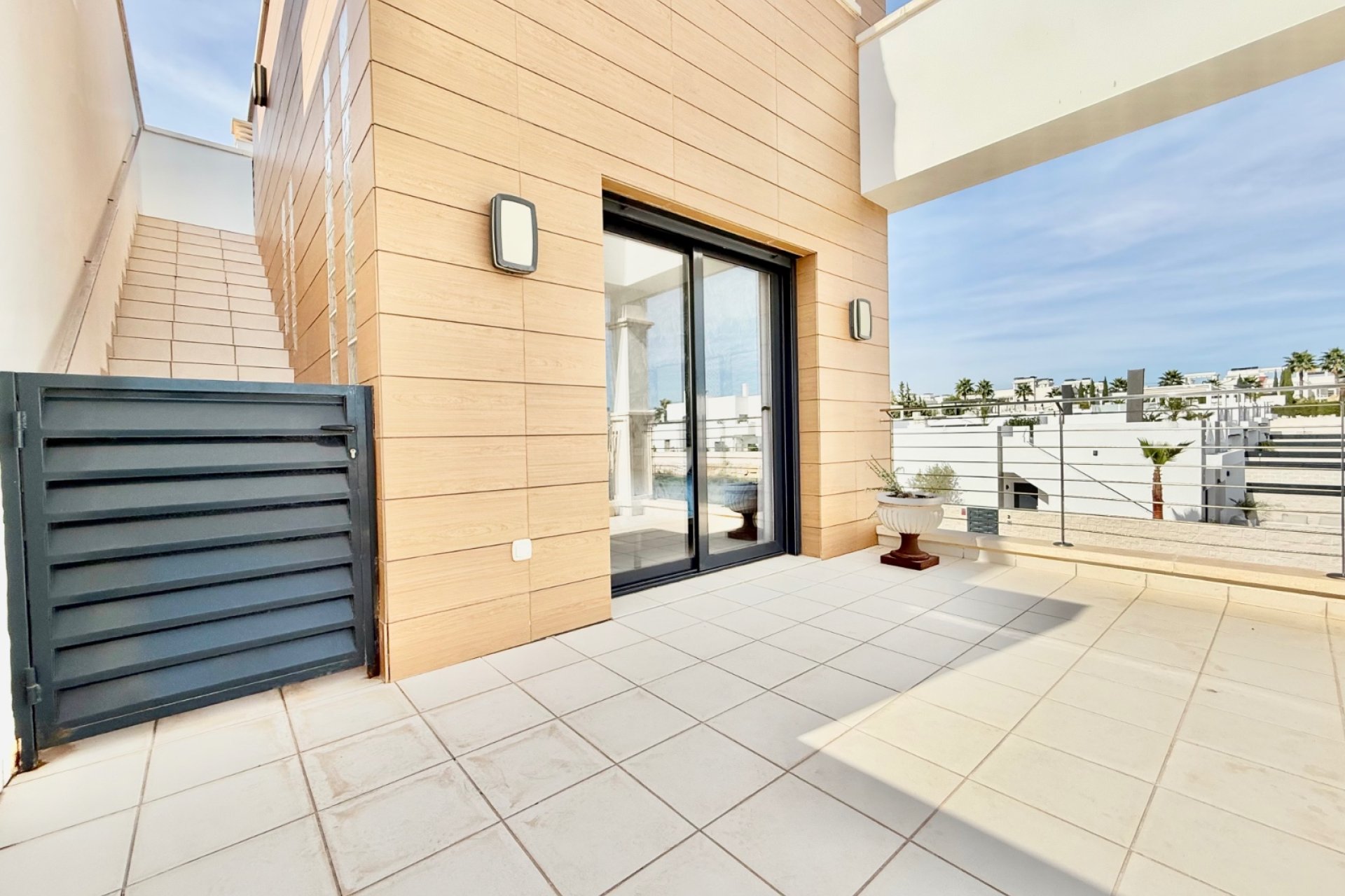 Reventa - Duplex - Ciudad Quesada - Lo Marabu