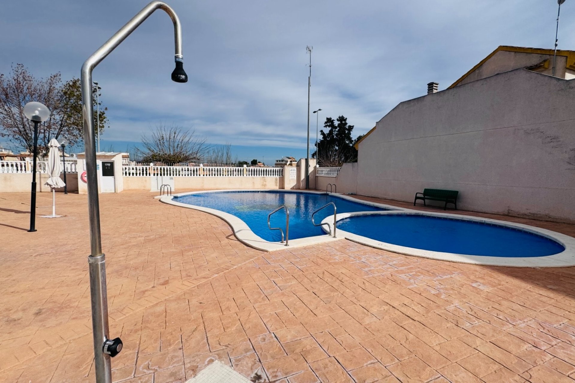 Reventa - Duplex - Daya Nueva