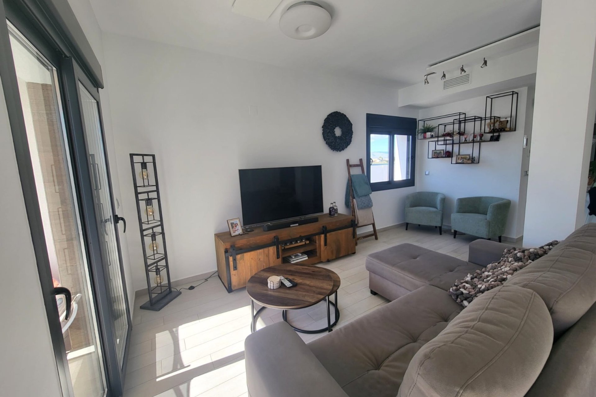 Reventa - Duplex - Daya Vieja