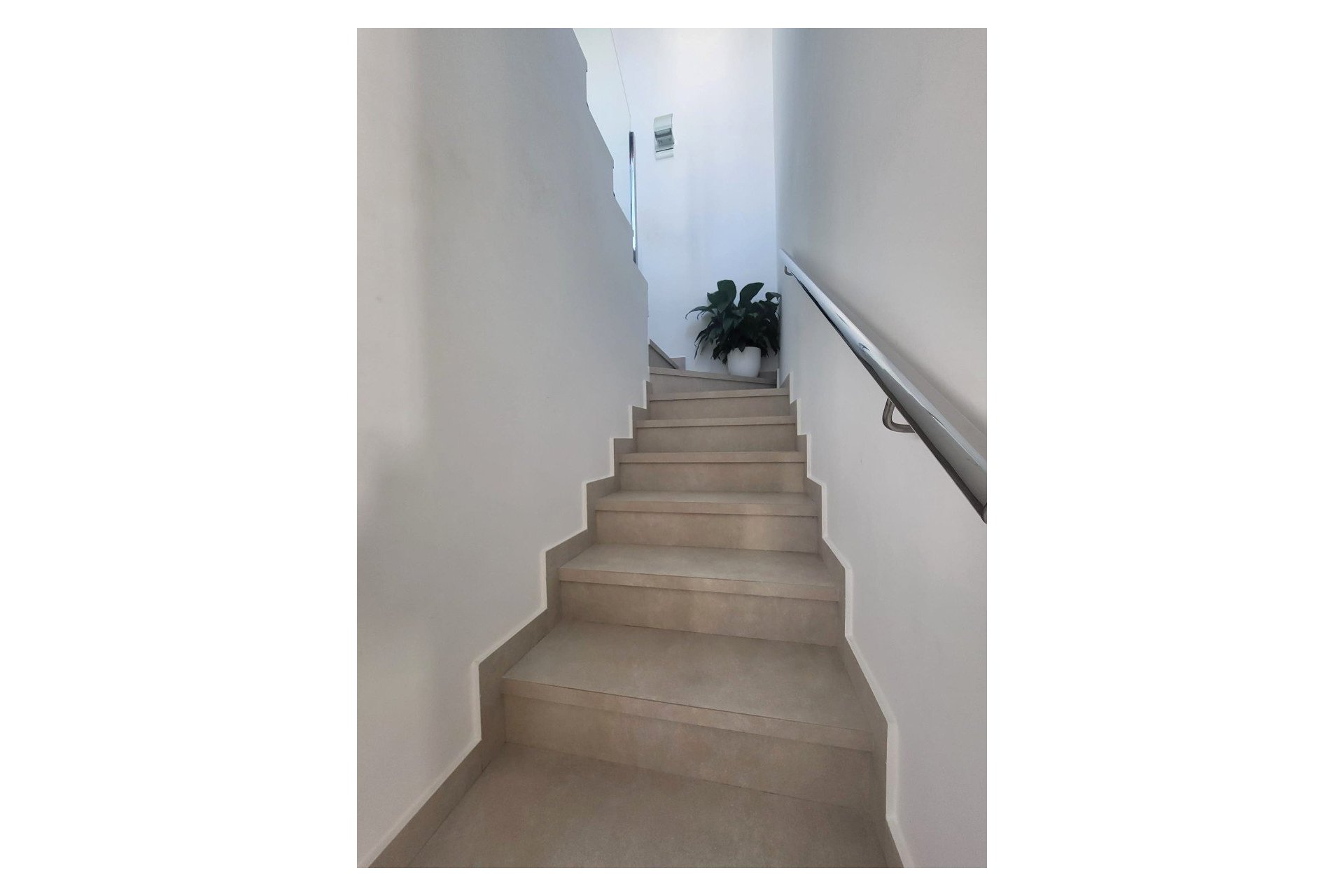 Reventa - Duplex - Daya Vieja