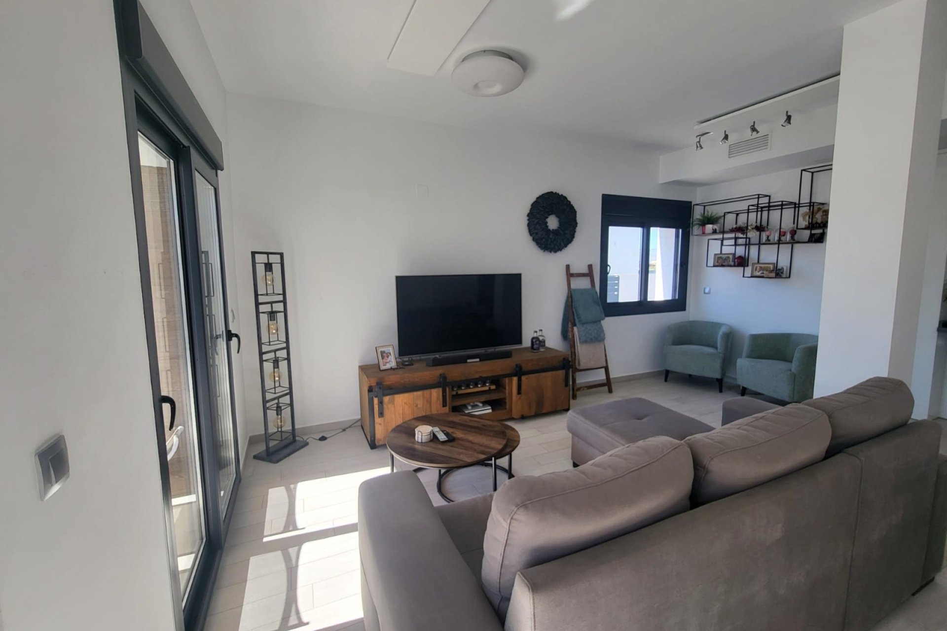 Reventa - Duplex - Daya Vieja