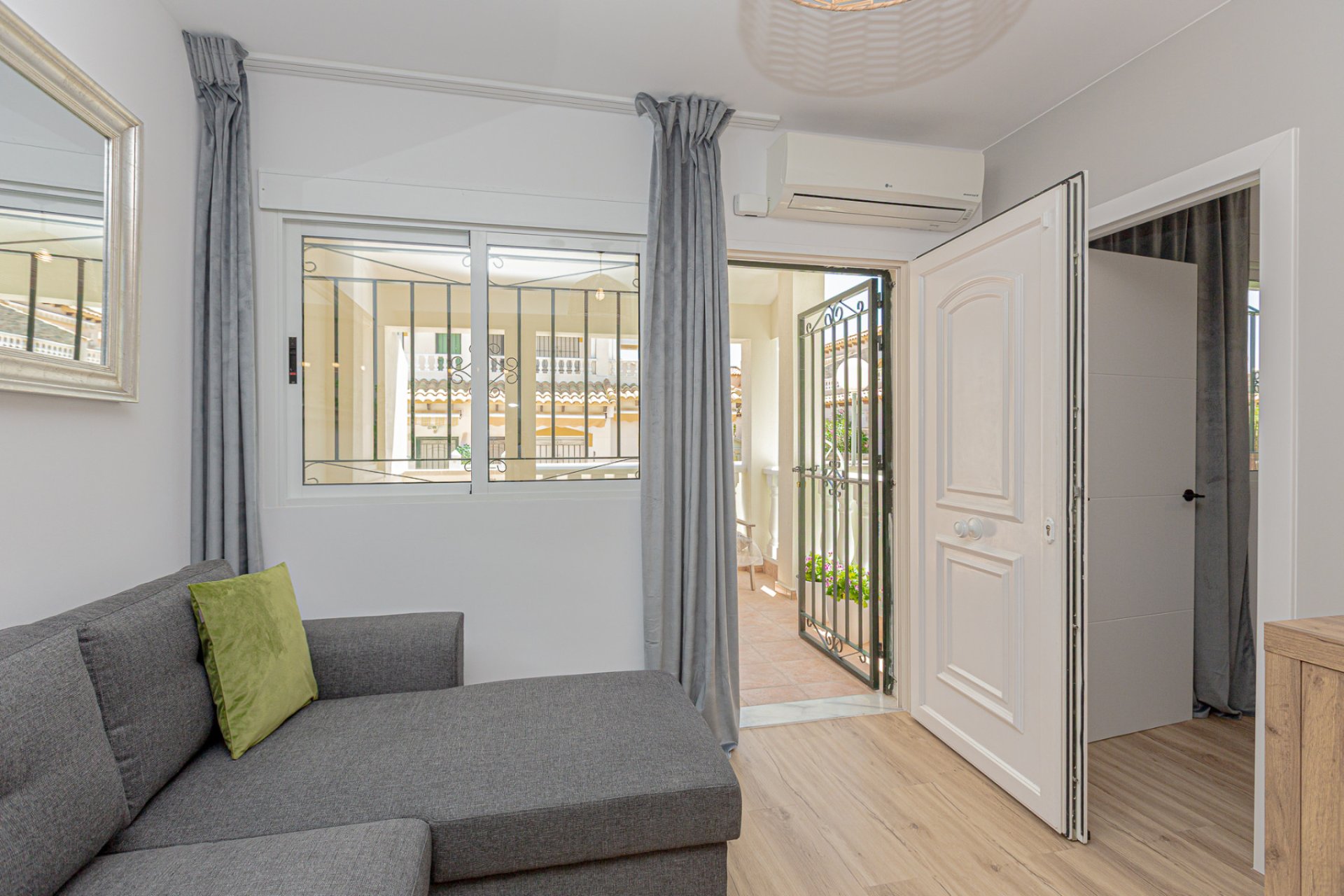 Reventa - Duplex - Los Altos