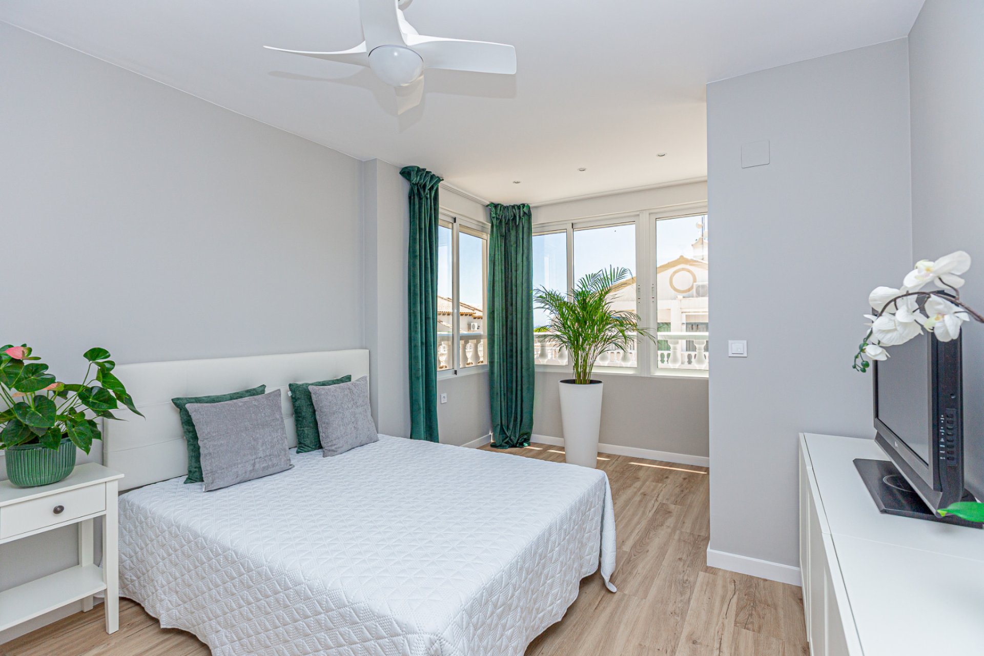 Reventa - Duplex - Los Altos