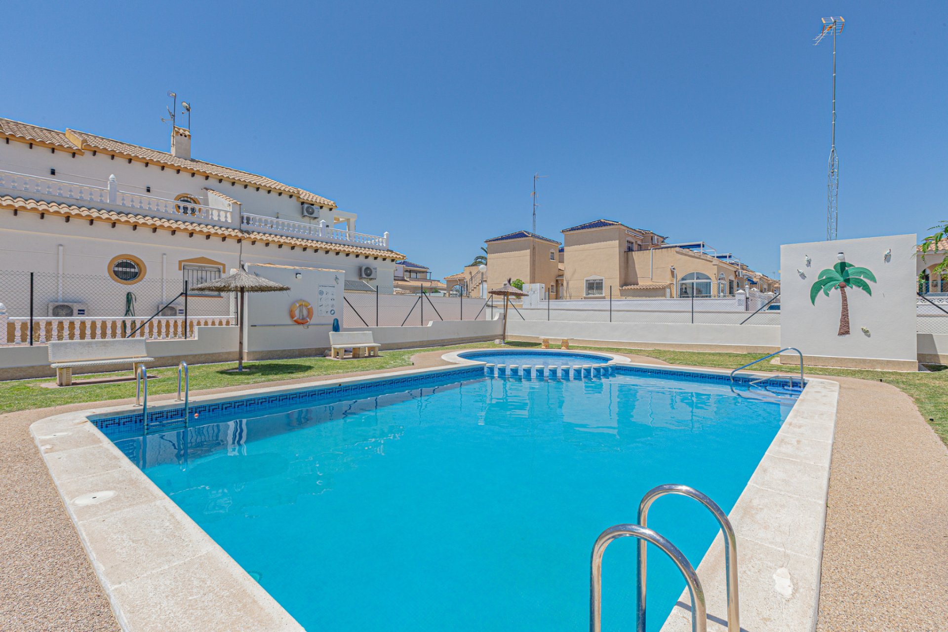 Reventa - Duplex - Los Altos