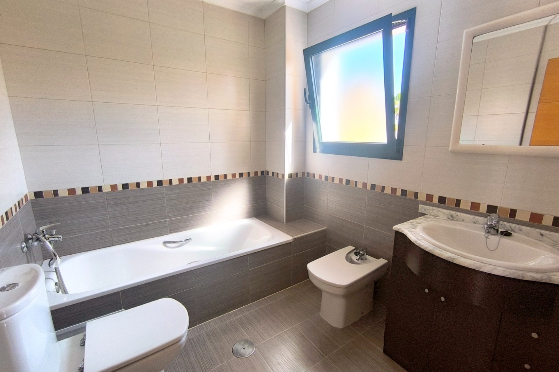 Reventa - Semi - Detached Villa - Ciudad Quesada