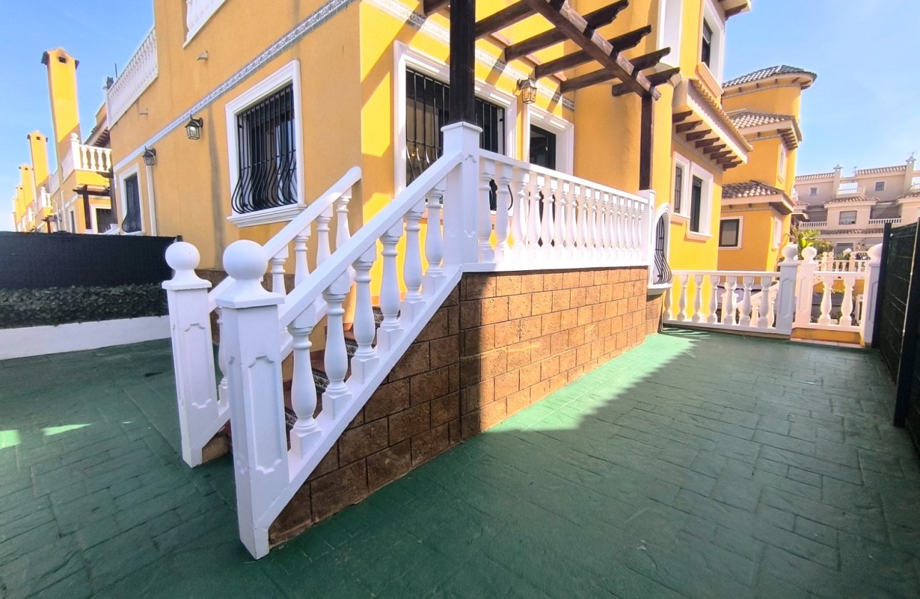Reventa - Semi - Detached Villa - Ciudad Quesada