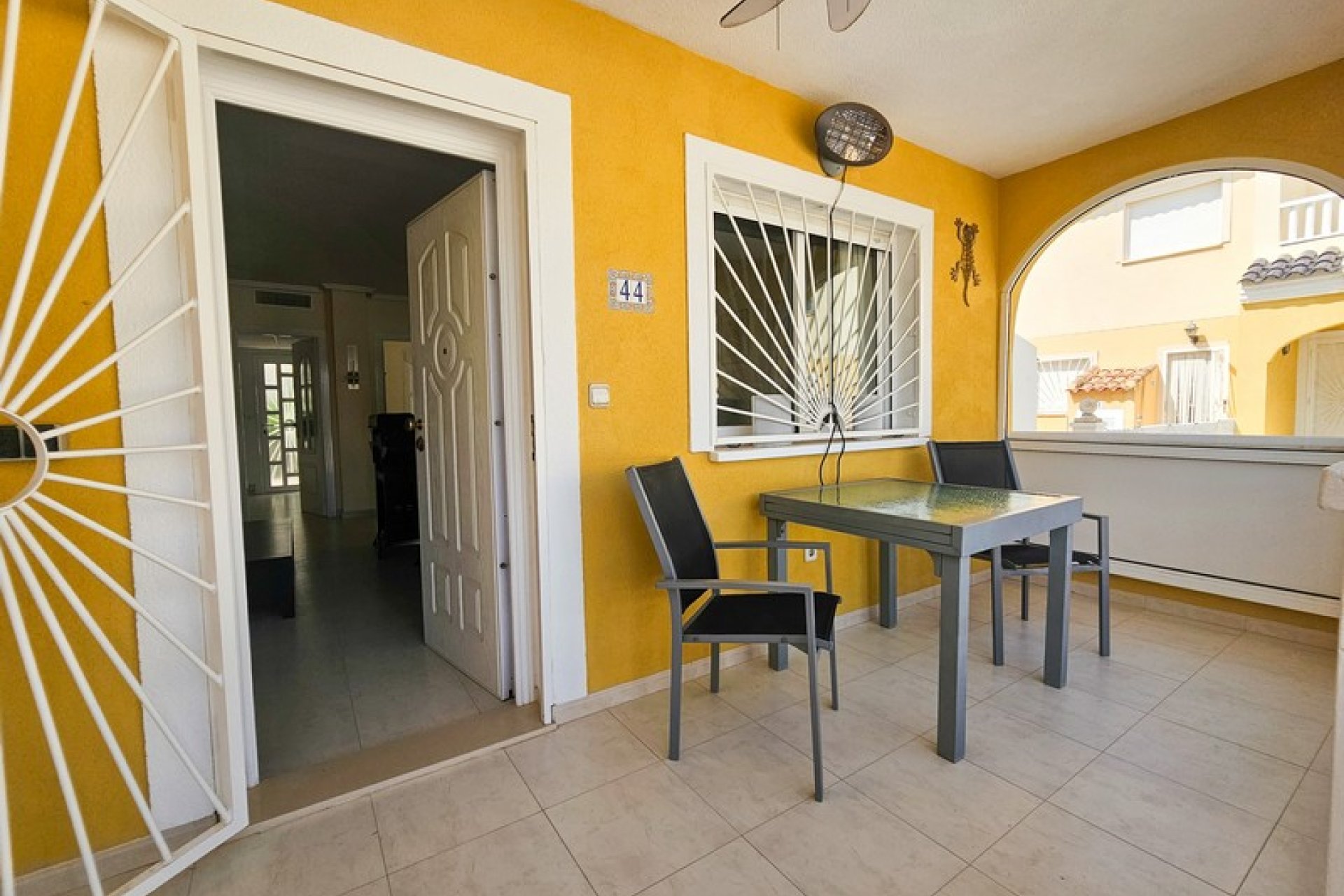 Reventa - Semi - Detached Villa - Ciudad Quesada