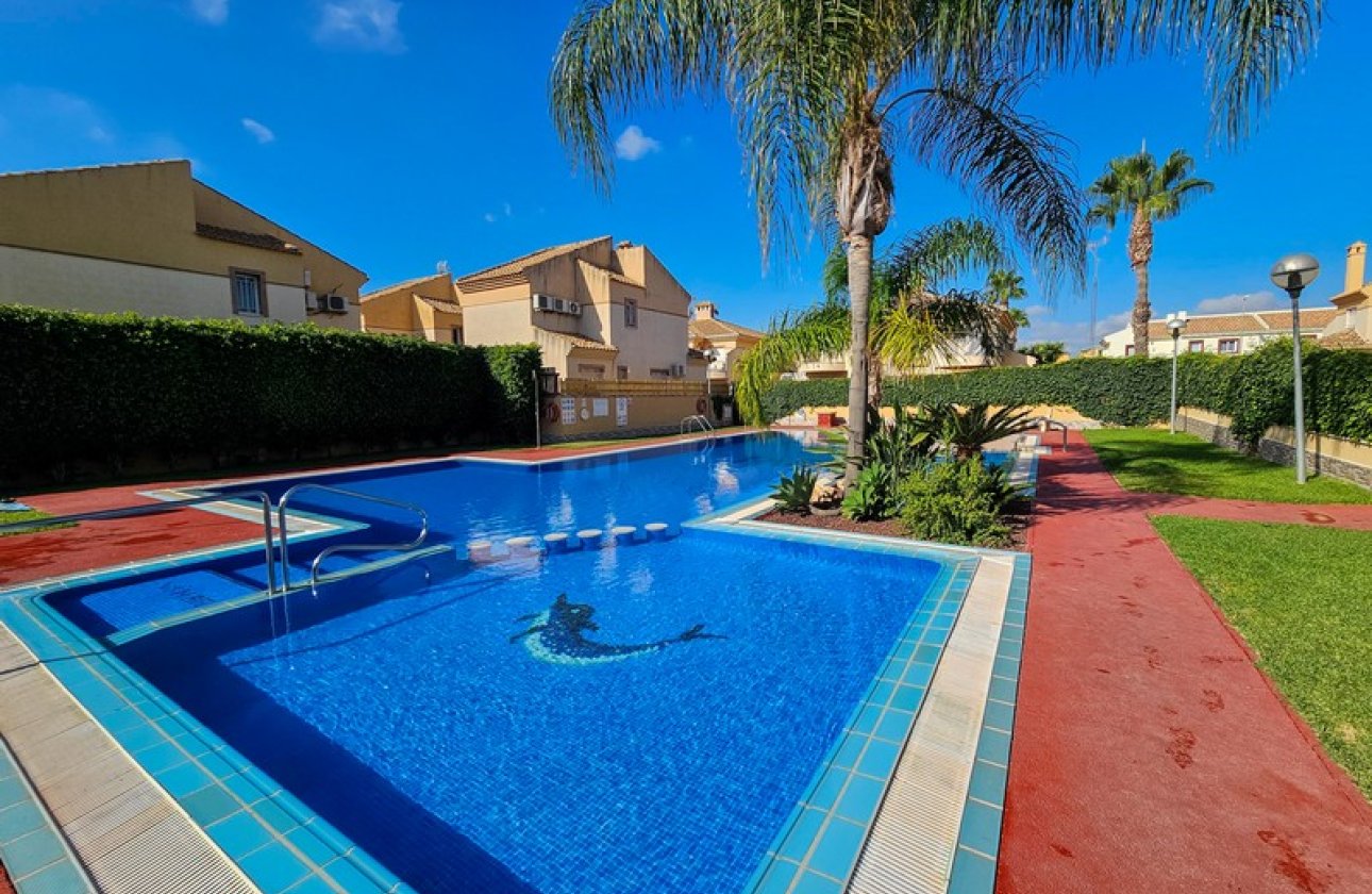 Reventa - Semi - Detached Villa - Ciudad Quesada