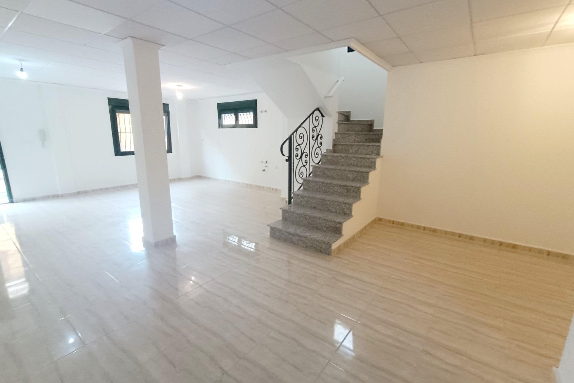 Reventa - Semi - Detached Villa - Ciudad Quesada