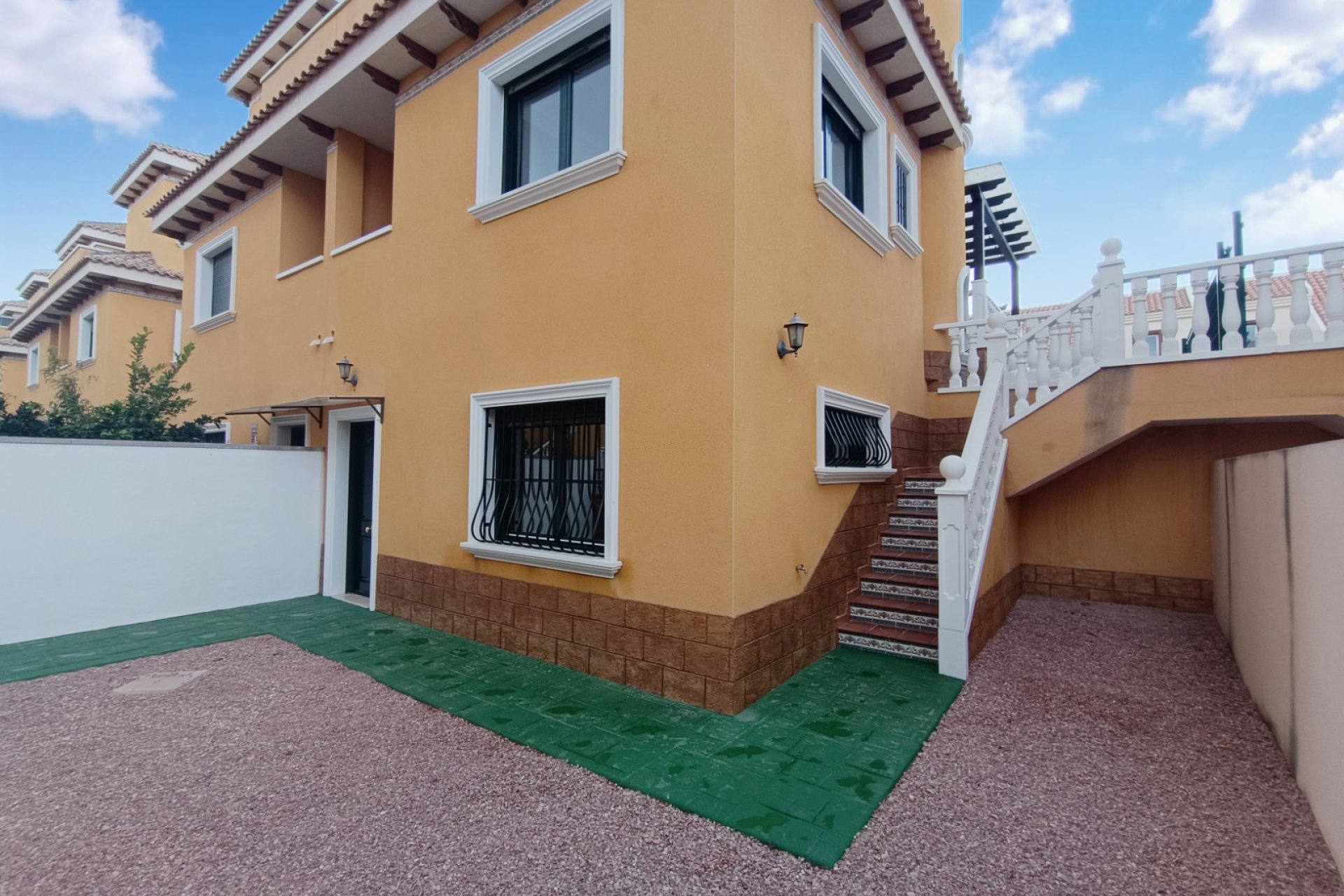 Reventa - Semi - Detached Villa - Ciudad Quesada