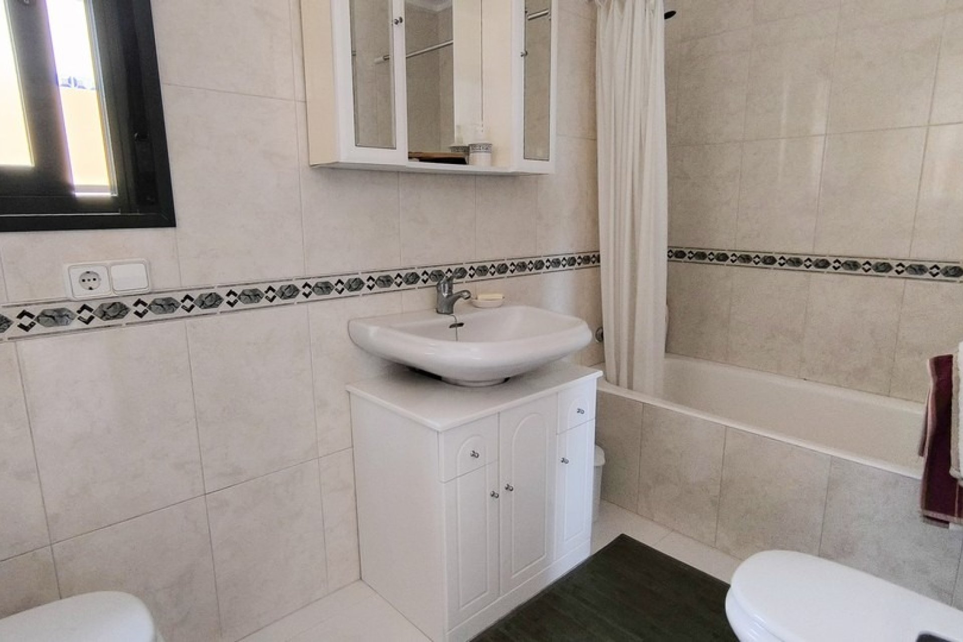 Reventa - Semi - Detached Villa - Ciudad Quesada