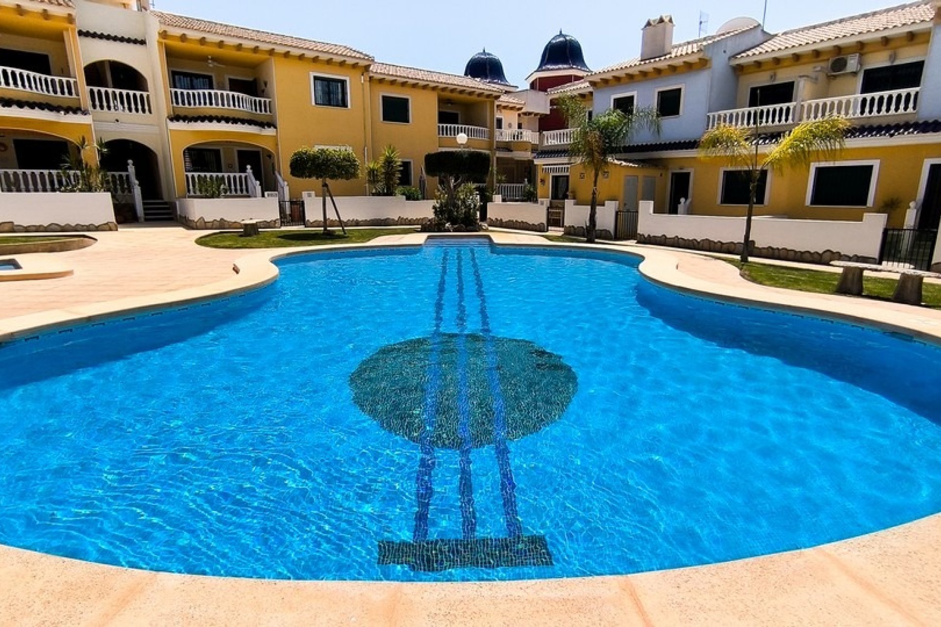 Reventa - Semi - Detached Villa - Ciudad Quesada