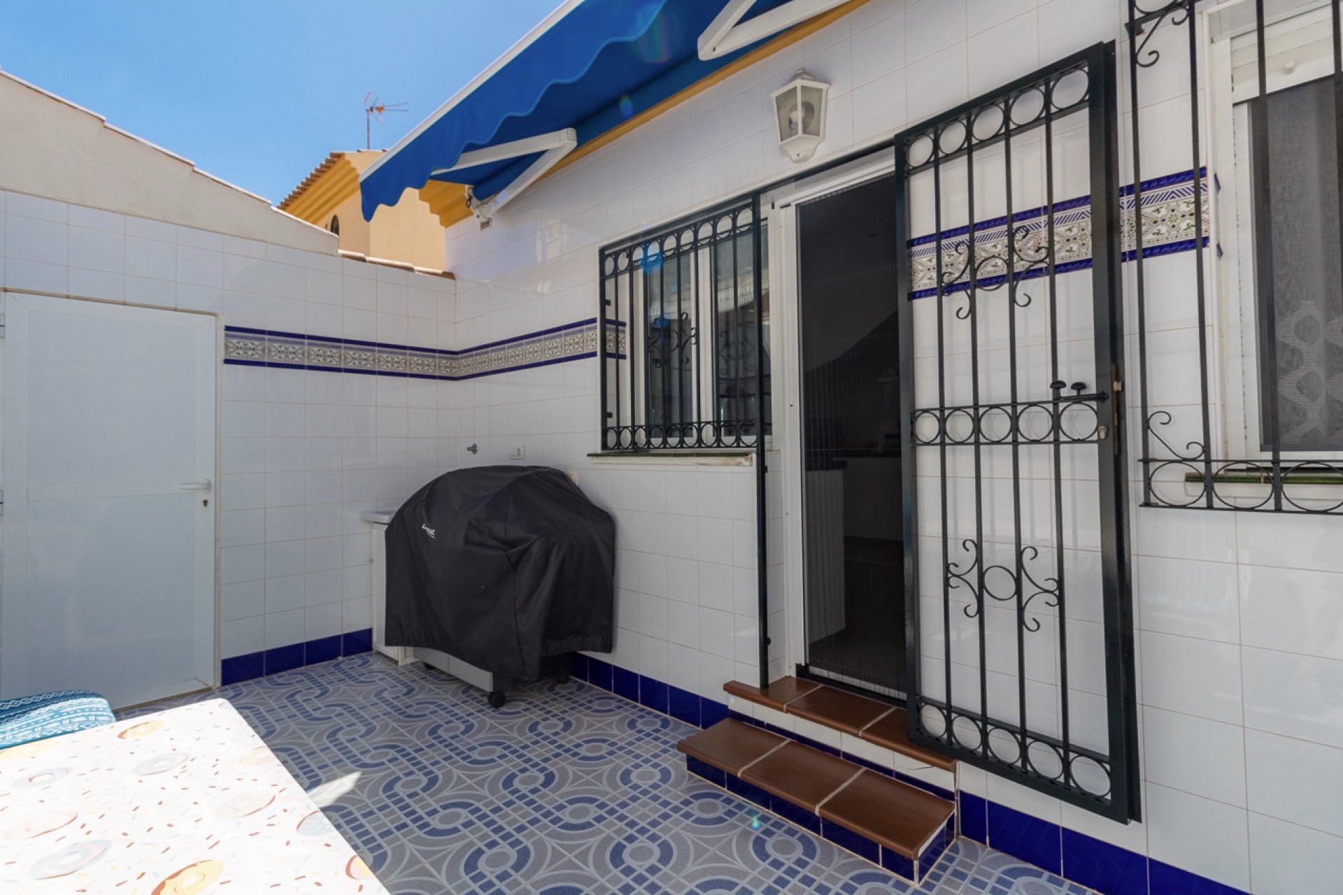 Reventa - Semi - Detached Villa - La Zenia