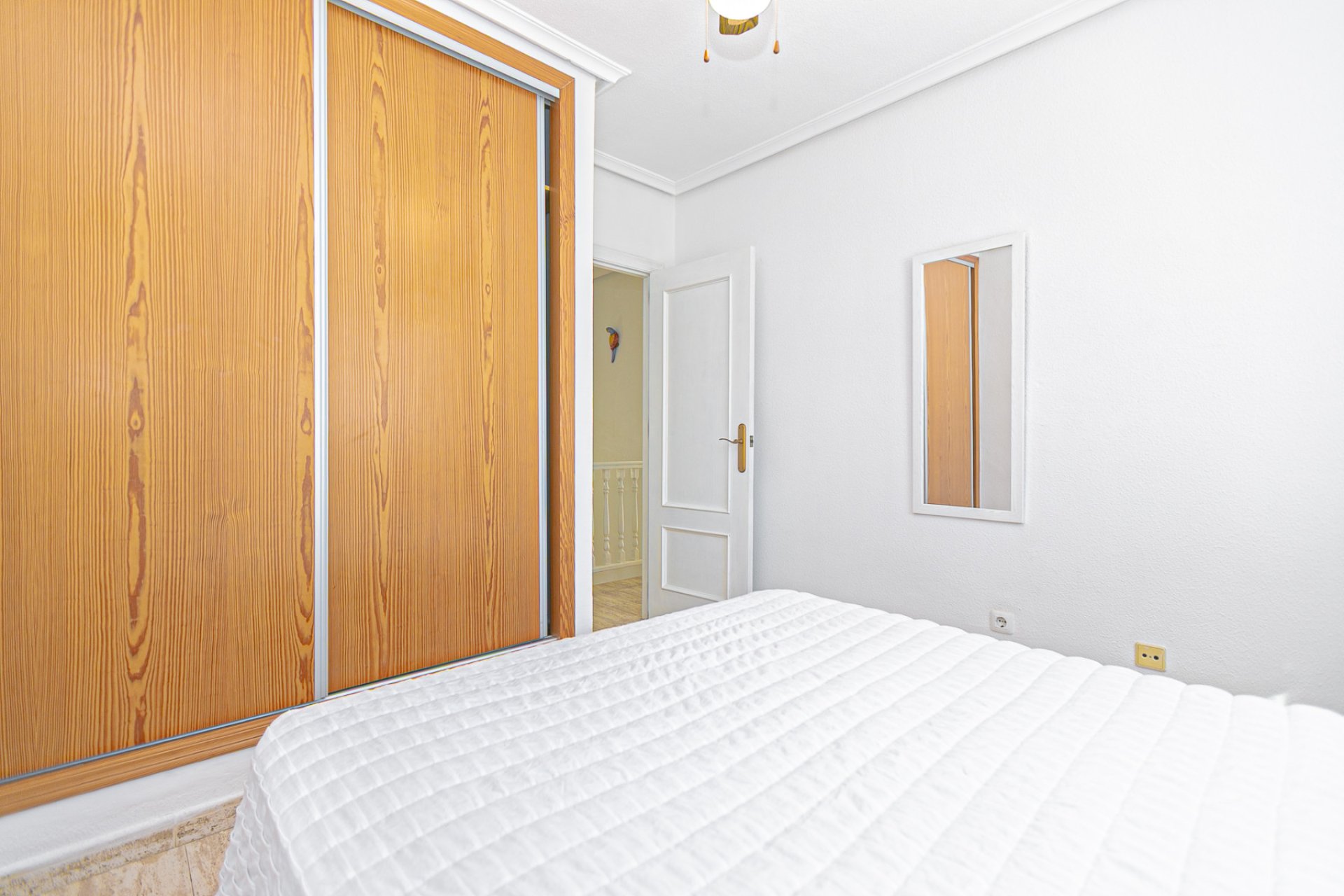 Reventa - Semi - Detached Villa - Mil Palmeras - Riomar