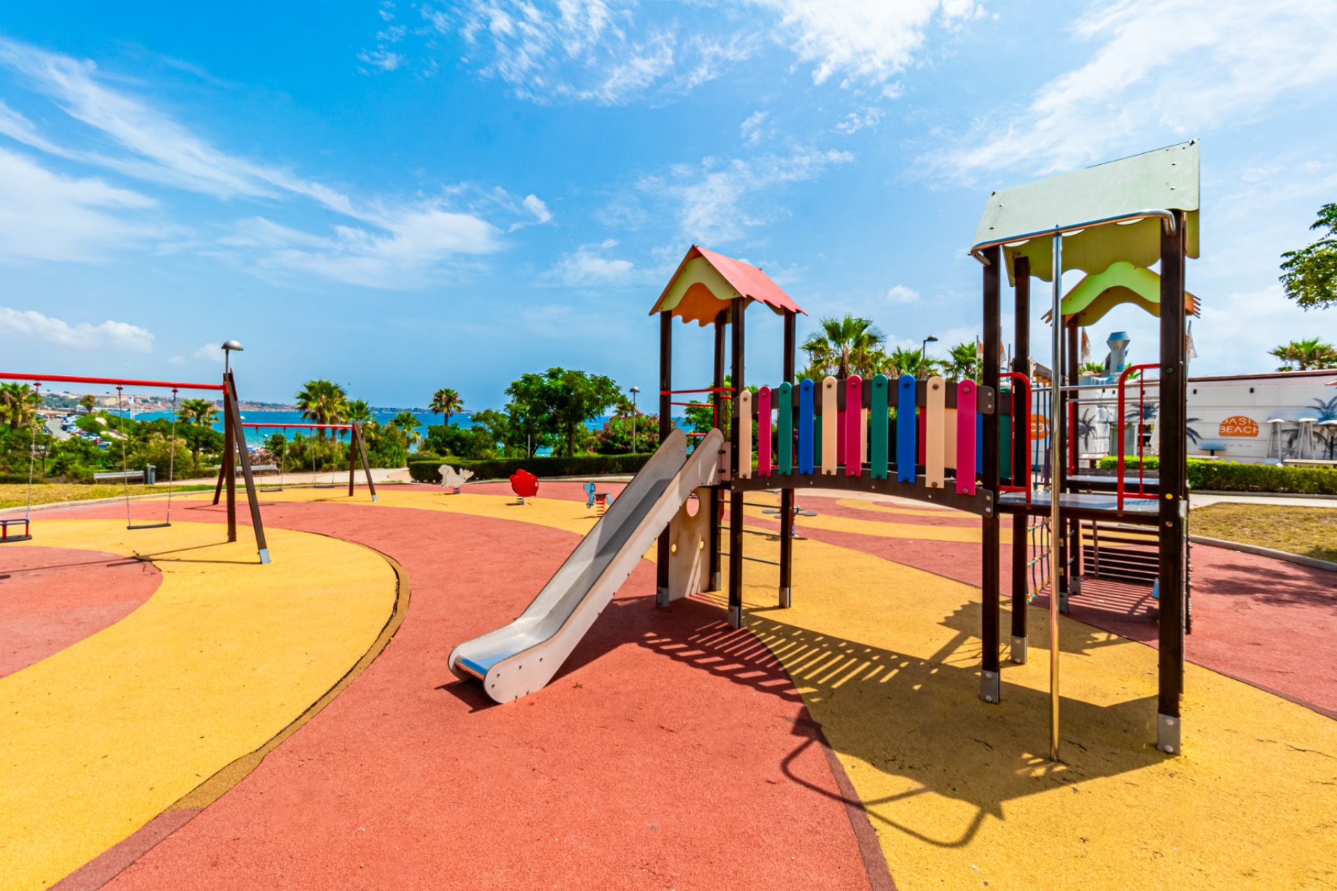 Reventa - Semi - Detached Villa - Mil Palmeras - Riomar