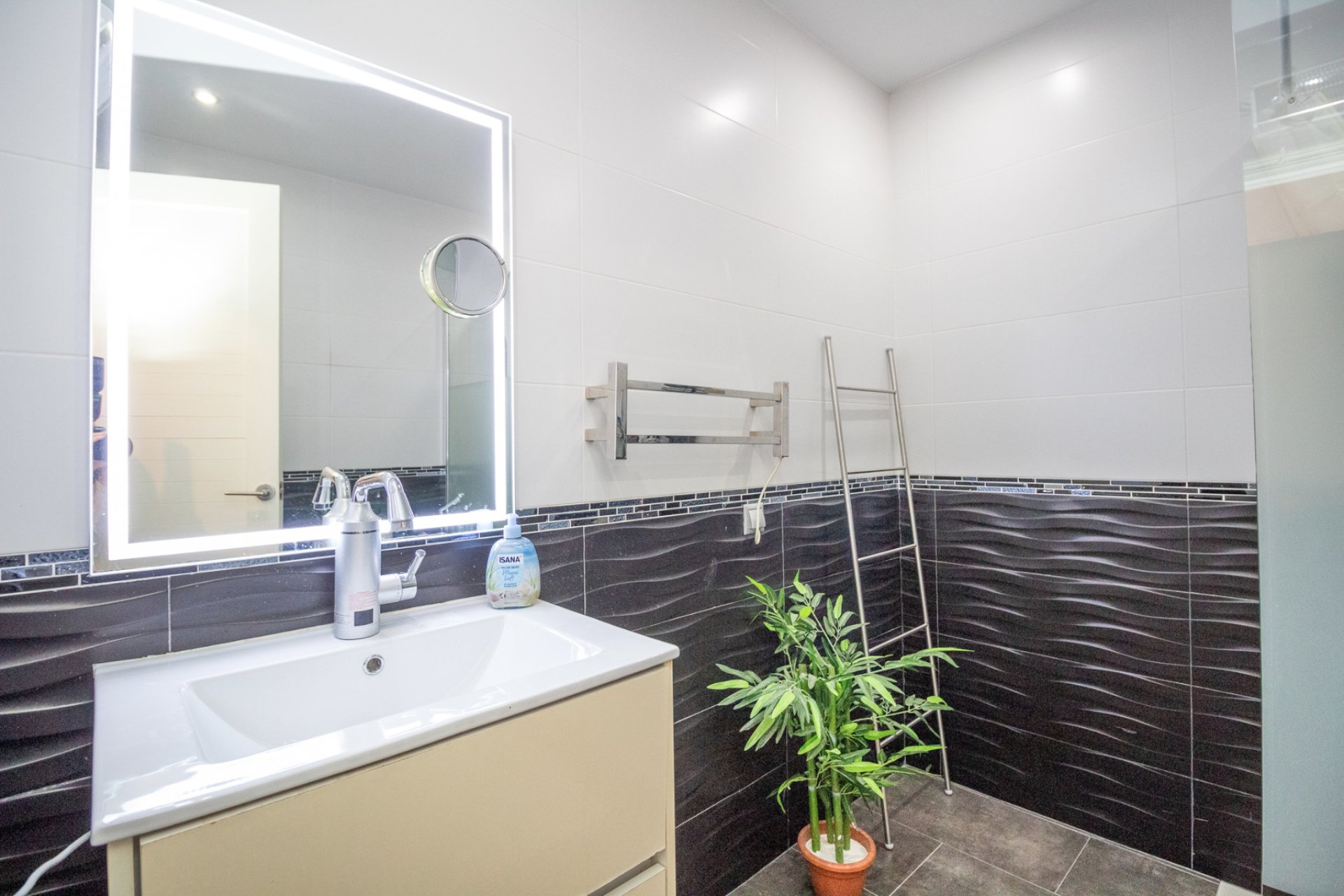 Reventa - Semi - Detached Villa - Villamartin - Fortuna