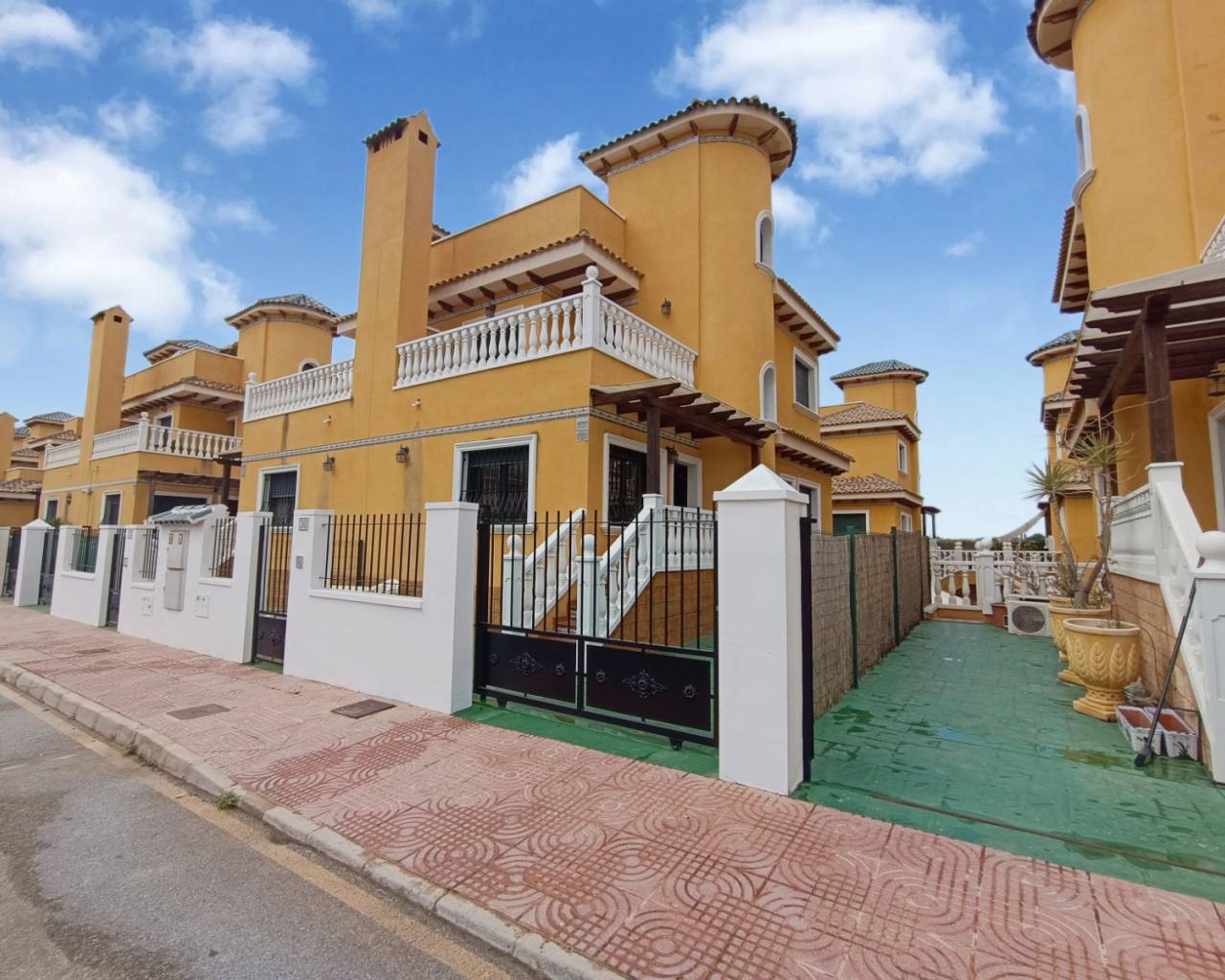 Semi - Detached Villa - Re-Sale - Ciudad Quesada - Ciudad Quesada