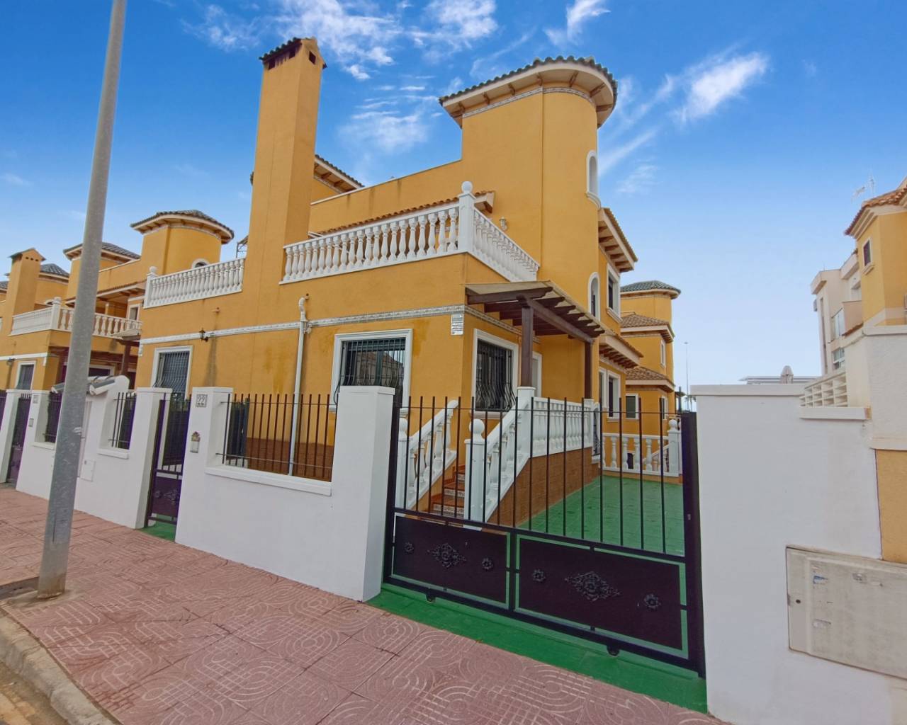 Semi - Detached Villa - Re-Sale - Ciudad Quesada - Lo Marabu