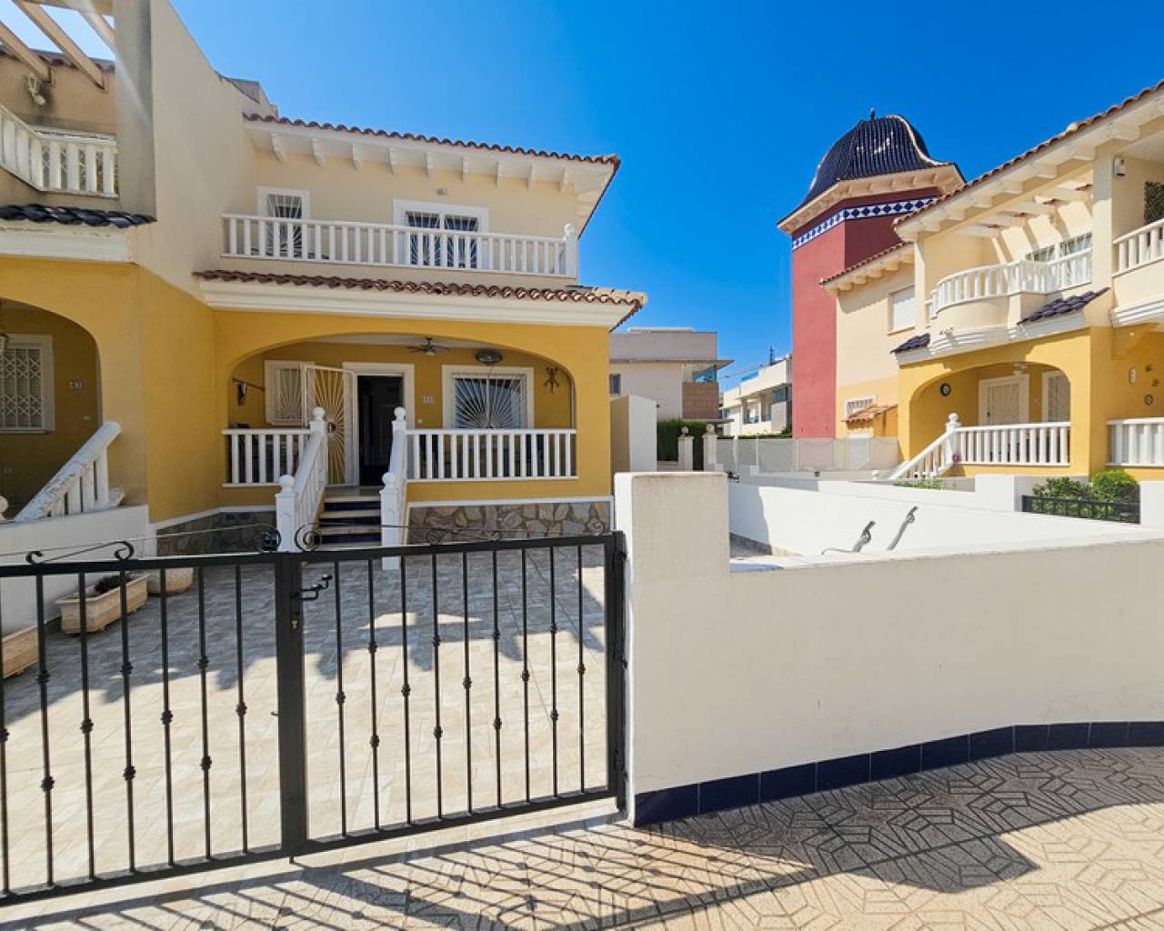 Semi - Detached Villa - Re-Sale - Ciudad Quesada - PLPRC272
