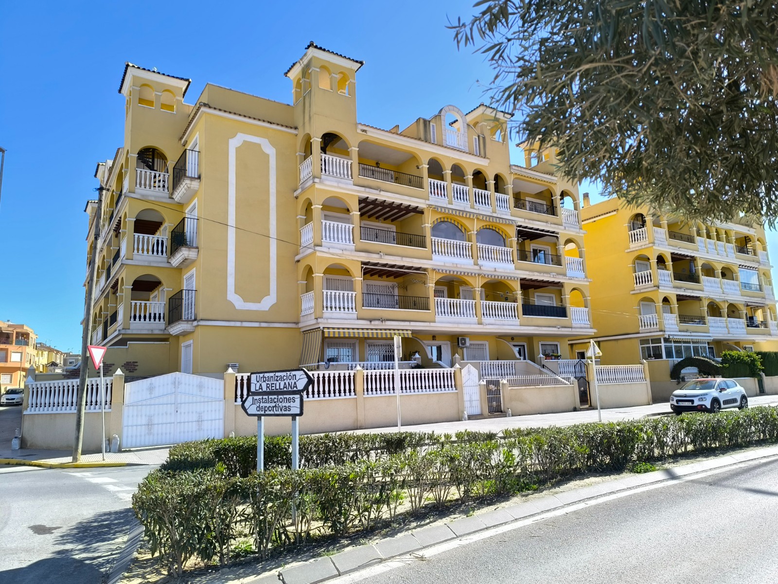 Apartment in Almoradi - view 1