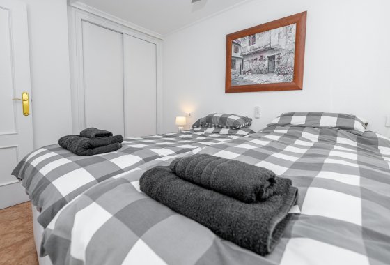 Reventa - Bloque De Cuatro - Cabo Roig - La Regia