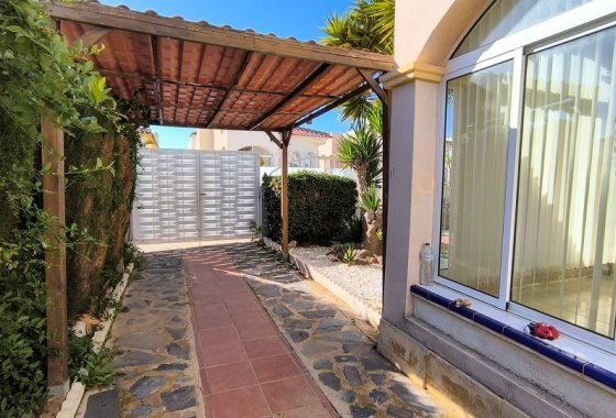 Re-Sale - Detached Villa - Algorfa