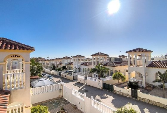 Re-Sale - Detached Villa - Algorfa