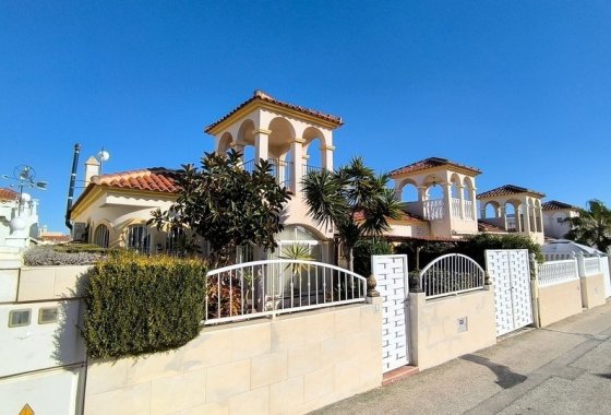 Re-Sale - Detached Villa - Algorfa