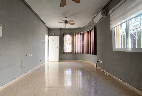 Re-Sale - Detached Villa - Algorfa