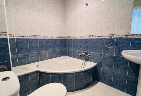 Re-Sale - Apartment - Los Montesinos