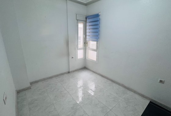 Re-Sale - Apartment - Los Montesinos