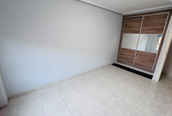 Re-Sale - Apartment - Los Montesinos