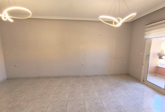 Re-Sale - Apartment - Los Montesinos